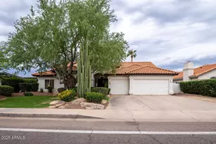 4649 E Acoma, Phoenix, AZ 85032 - Photo 1