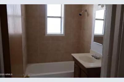 524 North Avenue, Sierra Vista, AZ 85635 - Photo 8