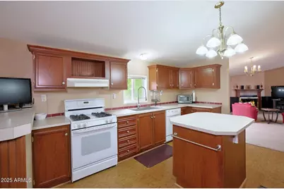 7865 Christmas Tree Road, Show Low, AZ 85901 - Photo 14