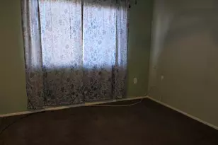 11120 W Desert Butte Dr, Sun City, AZ 85351 - Photo 32