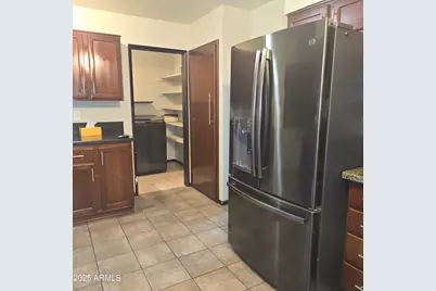 11120 W Desert Butte Drive, Sun City, AZ 85351 - Photo 12
