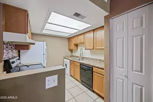 16602 N 25th St, Phoenix, AZ 85032 - Photo 8