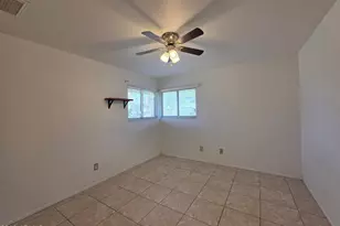 5010 N 60th Dr, Glendale, AZ 85301 - Photo 16