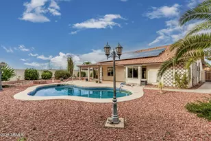 11076 W Runion Dr, Sun City, AZ 85373 - Photo 18