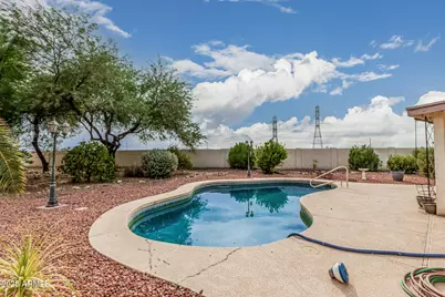 11076 W Runion Drive, Sun City, AZ 85373 - Photo 20
