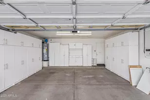 11076 W Runion Dr, Sun City, AZ 85373 - Photo 16