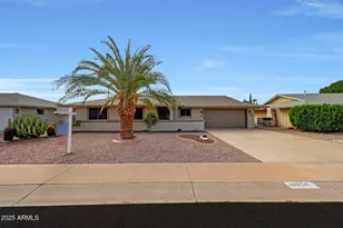 10004 W Bright Angel Cir, Sun City, AZ 85351 - Photo 1