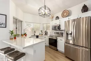 426 N Cobblestone St, Gilbert, AZ 85234 - Photo 1