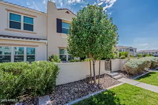 4077 S Sabrina Dr, Chandler, AZ 85248 - Photo 1