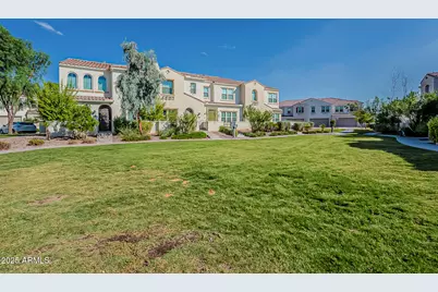 4077 S Sabrina Drive #70, Chandler, AZ 85248 - Photo 2