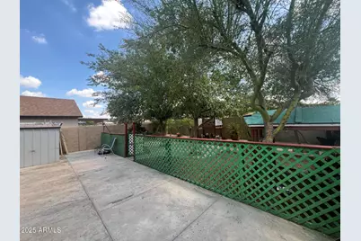 4655 N 87th Avenue, Phoenix, AZ 85037 - Photo 18