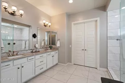 23213 N 44th Place, Phoenix, AZ 85050 - Photo 20