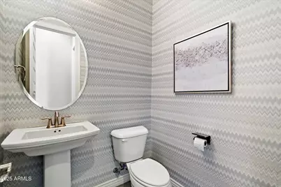 23213 N 44th Place, Phoenix, AZ 85050 - Photo 14