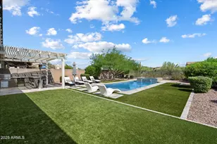 23213 N 44th Pl, Phoenix, AZ 85050 - Photo 2