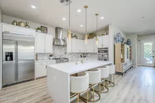 9272 E Desert Village Dr, Scottsdale, AZ 85255 - Photo 8