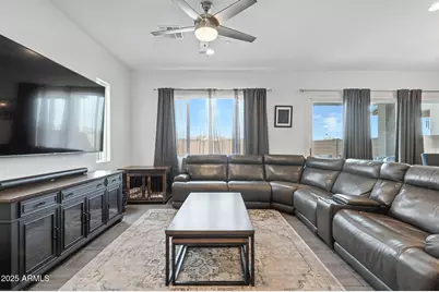 7236 W Phelps Road, Peoria, AZ 85382 - Photo 12