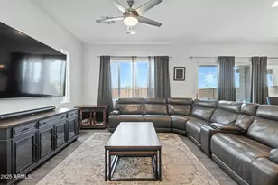 7236 W Phelps Rd, Peoria, AZ 85382 - Photo 12