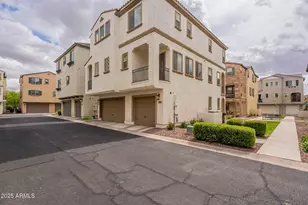 1741 E Chelsea Ln, Gilbert, AZ 85295 - Photo 28