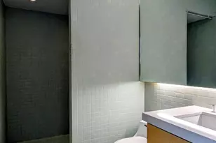 525 E Willetta St, Phoenix, AZ 85004 - Photo 22