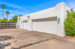 5838 E Berneil Ln, Paradise Valley, AZ 85253 - Photo 42