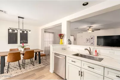 11590 W Mountain View Road, Youngtown, AZ 85363 - Photo 16