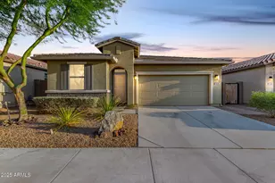 3235 W Carter Rd, Phoenix, AZ 85041 - Photo 1