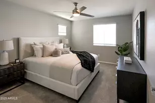 739 E Calavar Rd, Phoenix, AZ 85022 - Photo 14