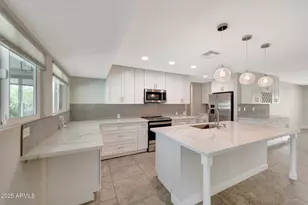 13250 W Bellwood Dr, Sun City West, AZ 85375 - Photo 16