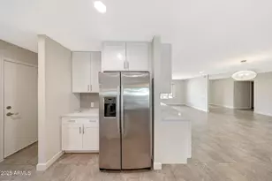 13250 W Bellwood Dr, Sun City West, AZ 85375 - Photo 8