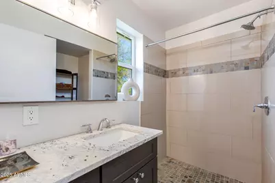 913 W Missouri Avenue, Phoenix, AZ 85013 - Photo 26