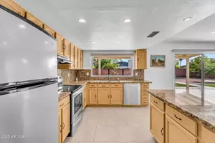 14235 N 49th St, Scottsdale, AZ 85254 - Photo 4