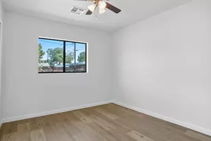 1046 E Elm St, Phoenix, AZ 85014 - Photo 24