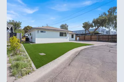 1046 E Elm Street, Phoenix, AZ 85014 - Photo 2