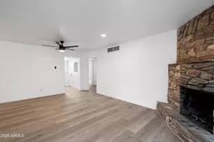 1702 W Indian School Rd, Phoenix, AZ 85015 - Photo 20