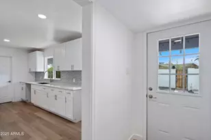 1702 W Indian School Rd, Phoenix, AZ 85015 - Photo 10