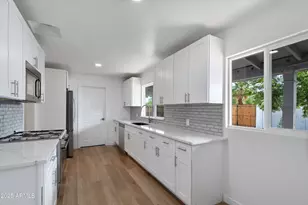 1702 W Indian School Rd, Phoenix, AZ 85015 - Photo 12