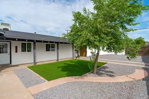 1702 W Indian School Rd, Phoenix, AZ 85015 - Photo 1