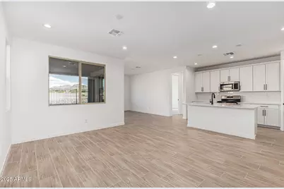 8643 S 169th Drive, Goodyear, AZ 85338 - Photo 2