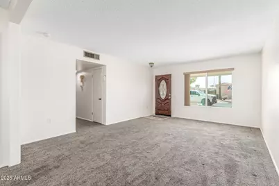 9732 W Newport Drive, Sun City, AZ 85351 - Photo 8