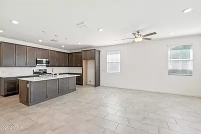 2816 W Pollack Street, Phoenix, AZ 85041 - Photo 12