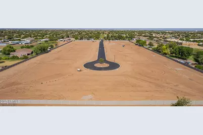 654 E Loma Vista, Gilbert, AZ 85295 - Photo 1