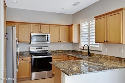 16875 W Manchester Drive, Surprise, AZ 85374 - Photo 12