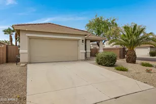 16875 W Manchester Dr, Surprise, AZ 85374 - Photo 2