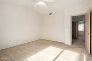 10479 W Emerald Ln, Avondale, AZ 85323 - Photo 18