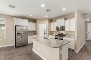 13530 W Briles Rd, Peoria, AZ 85383 - Photo 10