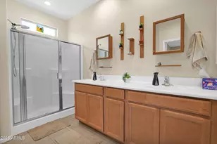 455 N Rainbow Way, Casa Grande, AZ 85194 - Photo 12