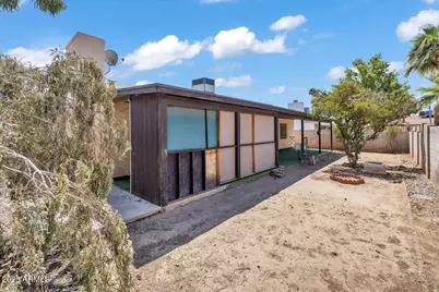 9626 N 35th Lane, Phoenix, AZ 85051 - Photo 32