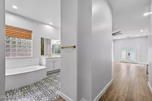 6858 W Peak View Rd, Peoria, AZ 85383 - Photo 18