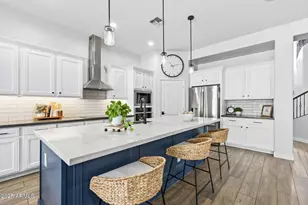 6858 W Peak View Rd, Peoria, AZ 85383 - Photo 10