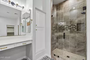 6858 W Peak View Rd, Peoria, AZ 85383 - Photo 20